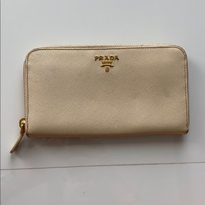 PRADA WALLET BEIGE & GOLD HARDWARE